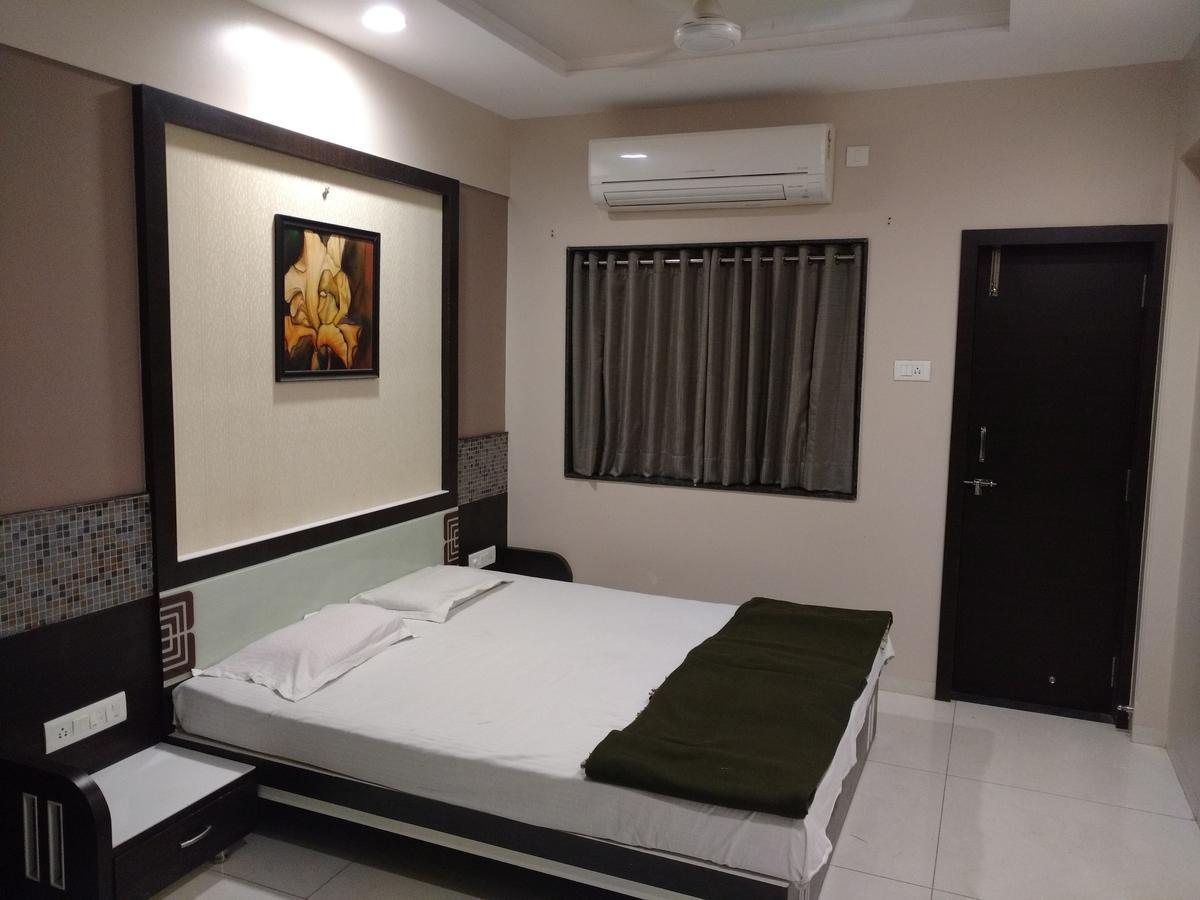 Hotel Oberoi Ahmednagar Exterior photo